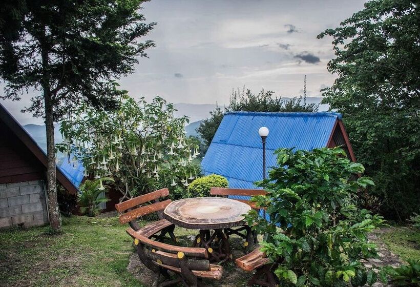 Отель Ukrist Farm Hill Resort