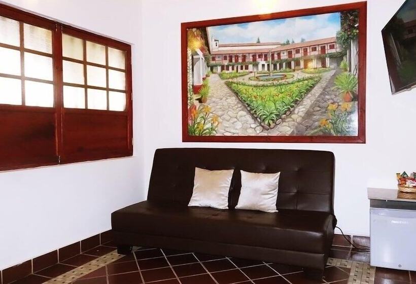 Отель Villa De Leyva Plaza