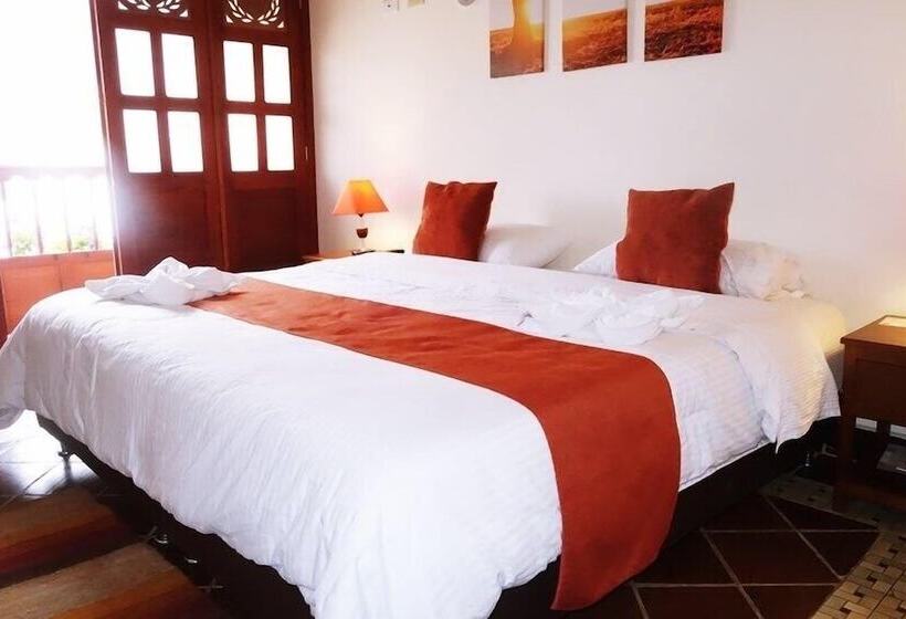 Отель Villa De Leyva Plaza