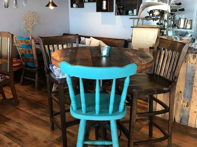 Отель Wildwood Lodge