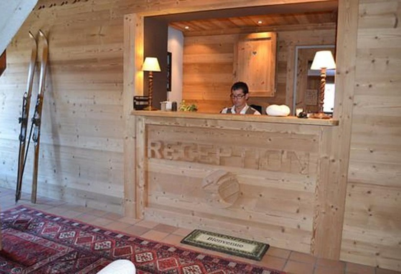 Hôtel Restaurant L Adray
