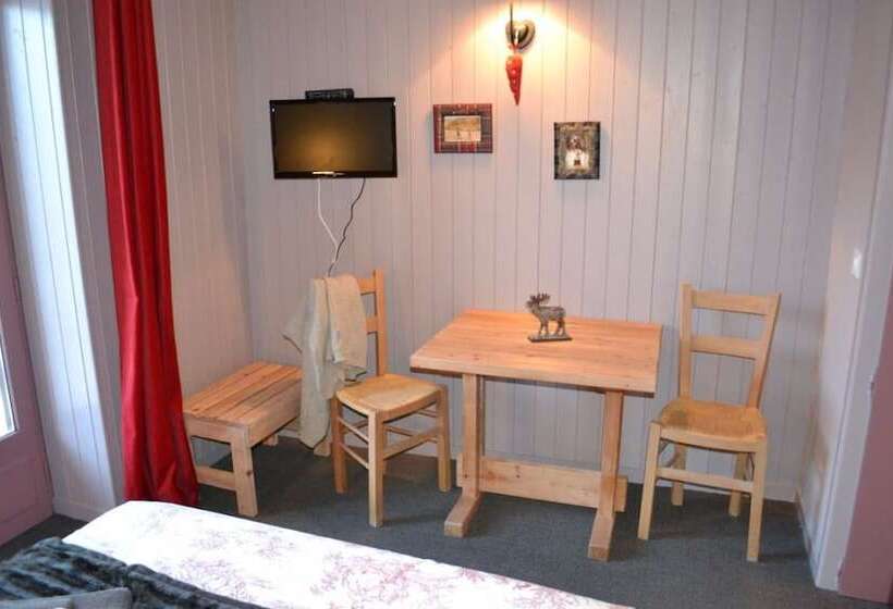 Hôtel Restaurant L Adray