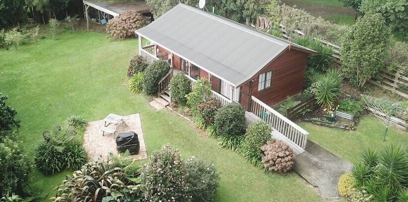 Karangahake Gold  N Views Cottage