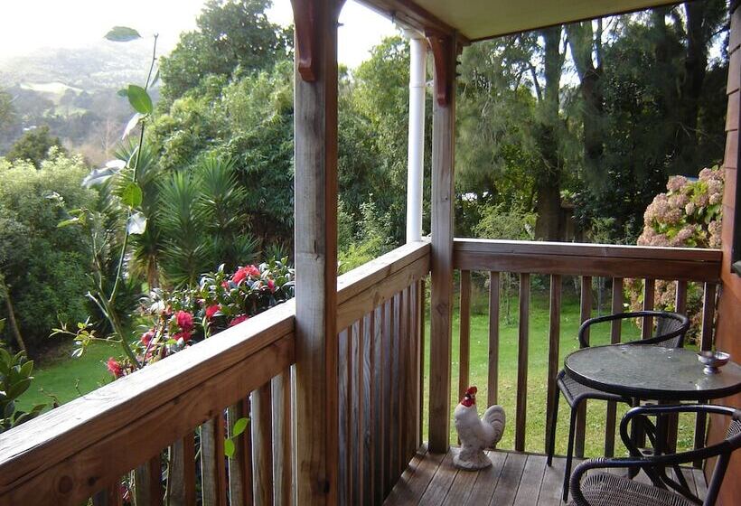 Karangahake Gold  N Views Cottage