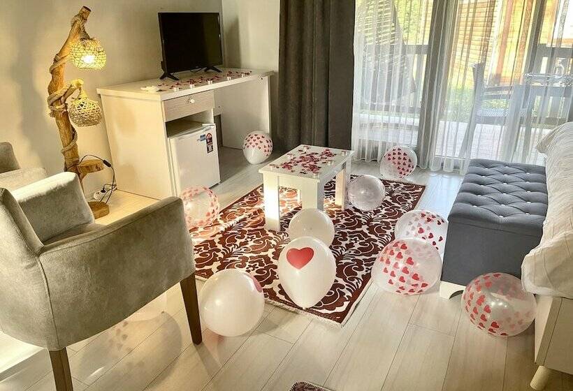 Kirkpinar Otantik Otel