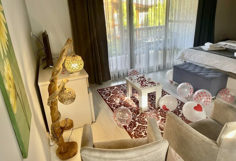 Kirkpinar Otantik Otel