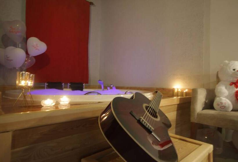 Kirkpinar Otantik Otel