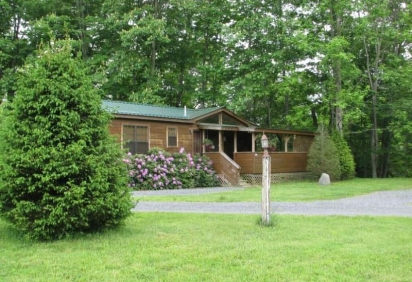 Linville River Log Cabins