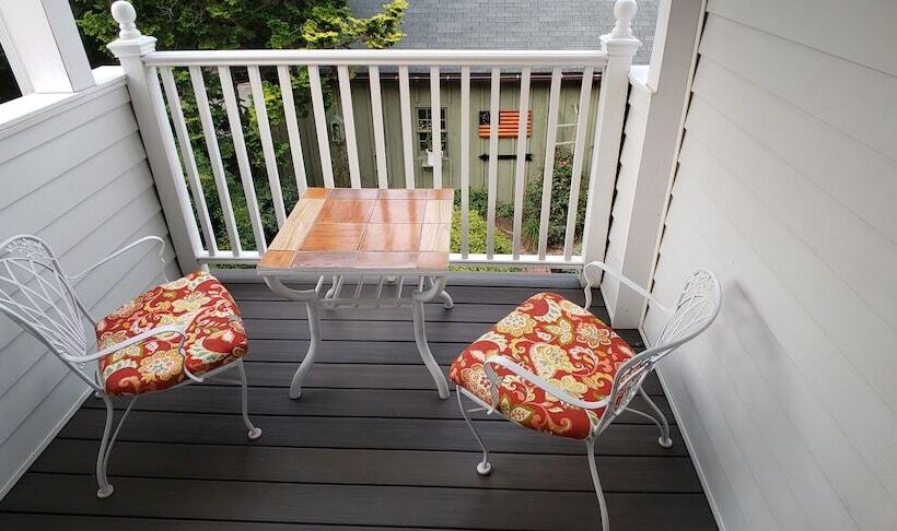 Miller Dunham House Bed & Breakfast