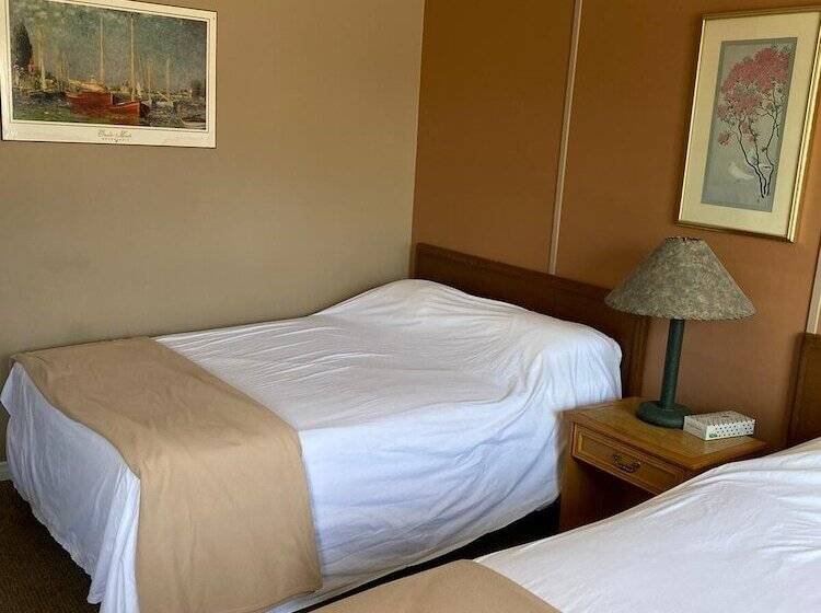 汽车旅馆  Ashern Motor