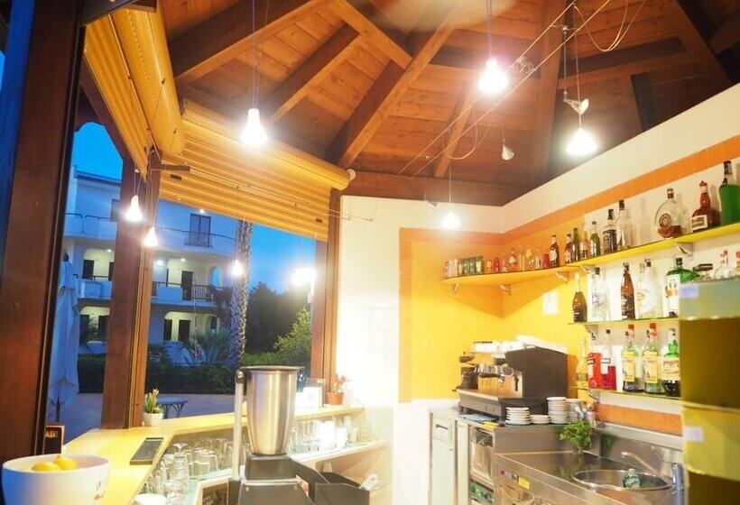 Oasiclub Hotel   Appartamenti