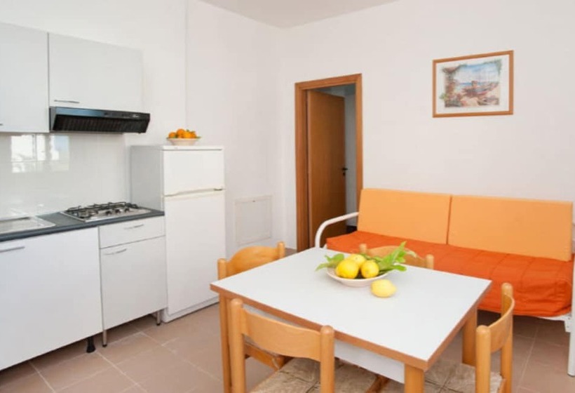 Oasiclub Hotel   Appartamenti