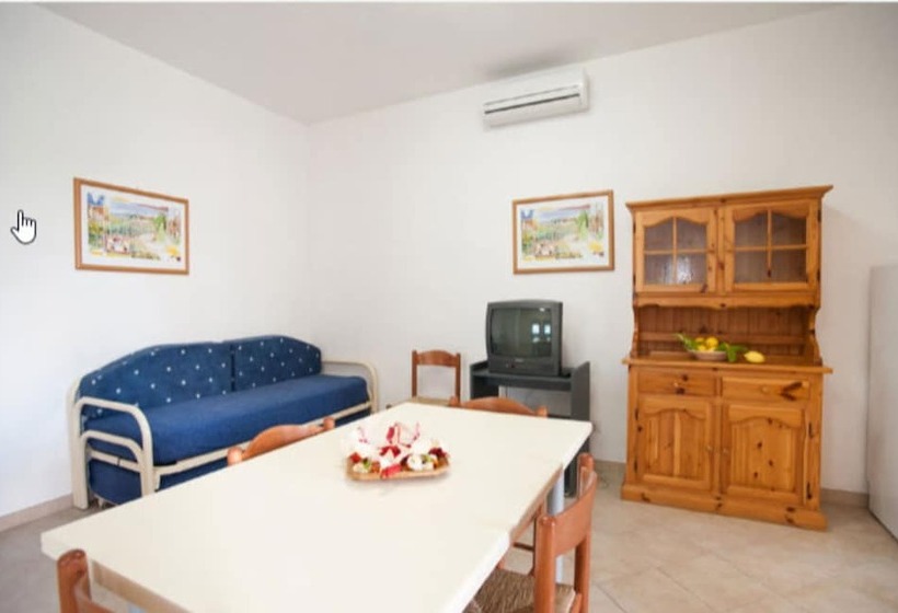 Oasiclub Hotel   Appartamenti
