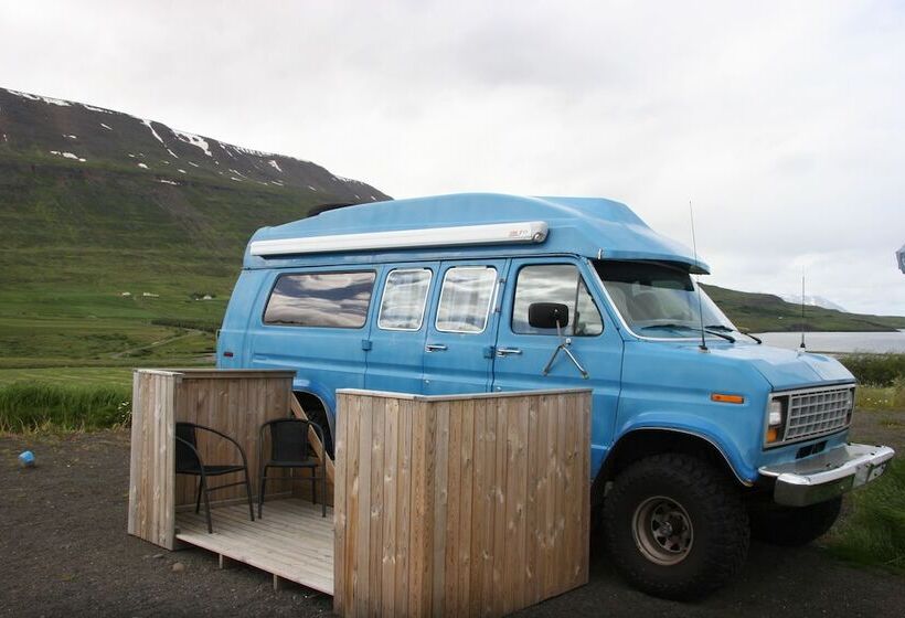 پانسیون Arnarnes Paradis