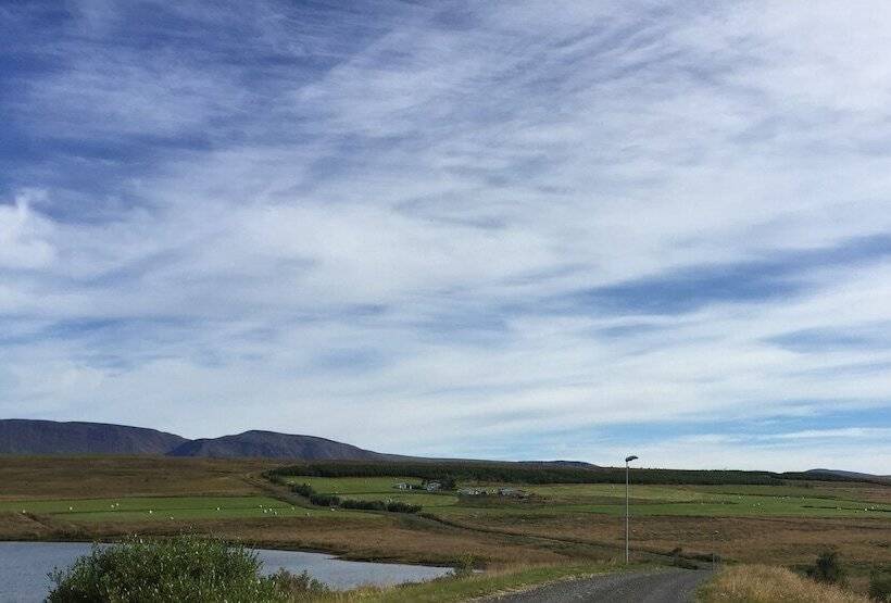 پانسیون Arnarnes Paradis