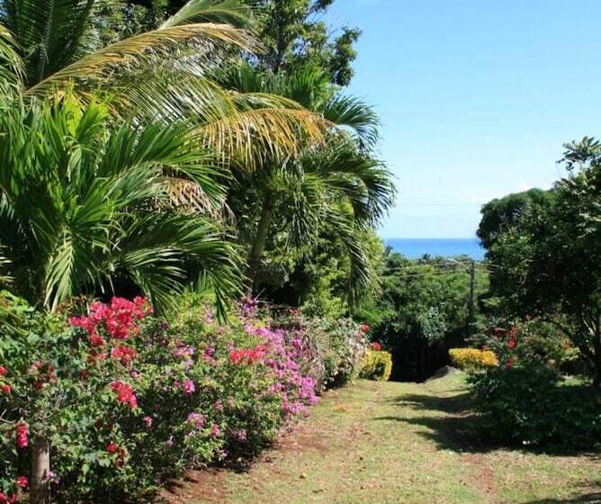 Пансион Big Sky Lodge