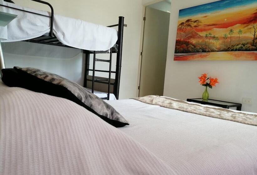 ペンション Casa De Ana