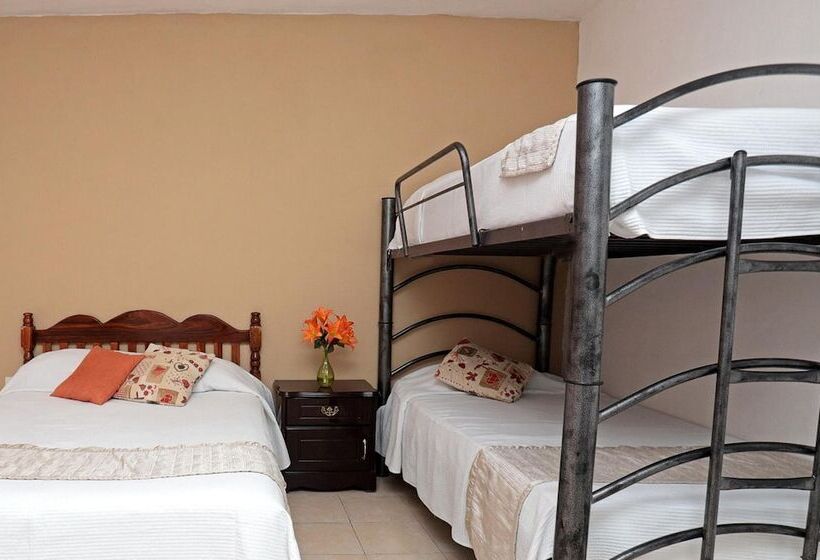 ペンション Casa De Ana