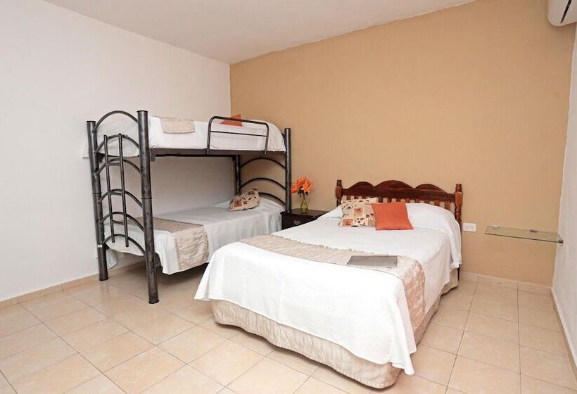 ペンション Casa De Ana