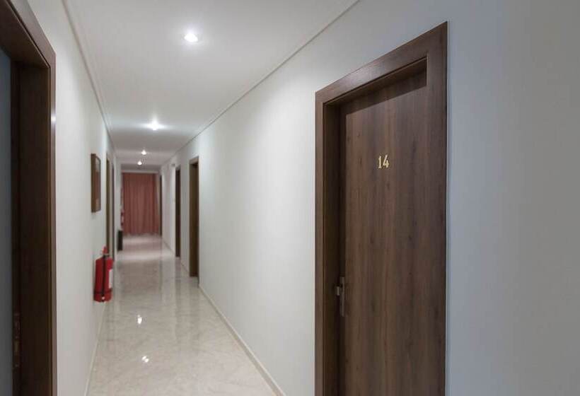 ペンション Flisvos Rooms