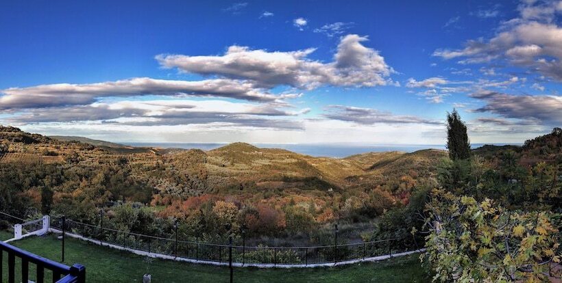 פנסיון Guesthouse Amanitis Caesarea