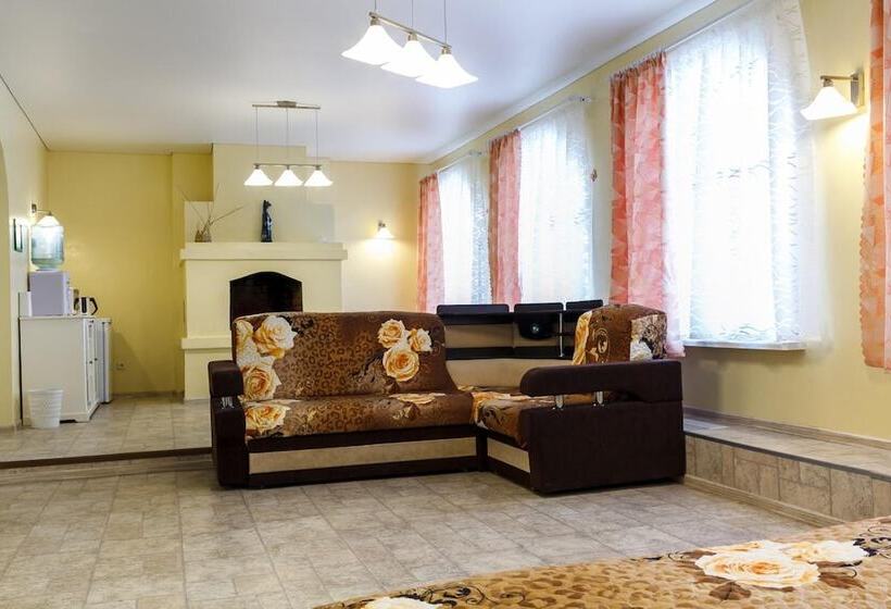 بنسيون Guesthouse Nadezhda