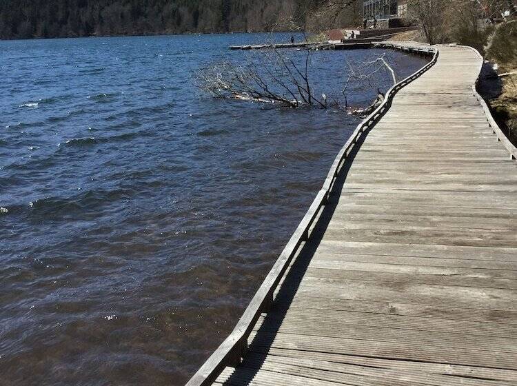 ペンション Maison Beauséjour