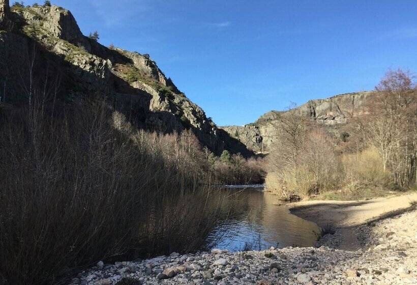 ペンション Maison Beauséjour