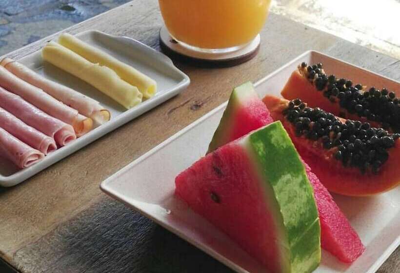 Пансион Nair Guest House