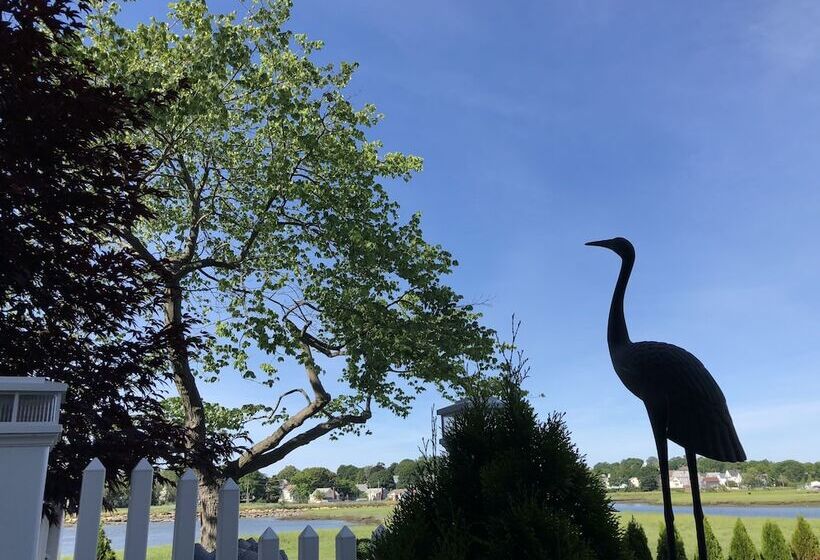 بنسيون Rooms In Family House In Salem Boston