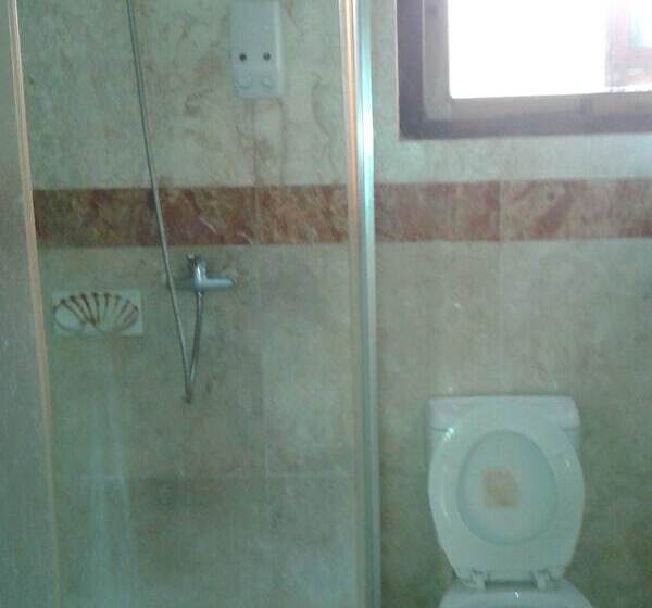 פנסיון Tanta Moon Luxury Villas Siladen Island