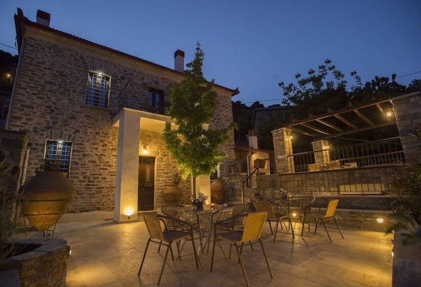 פנסיון Thalia Traditional Guest House