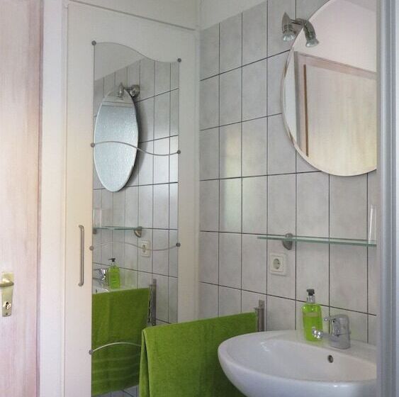 膳宿费 Unterkunft Allendorf Eder