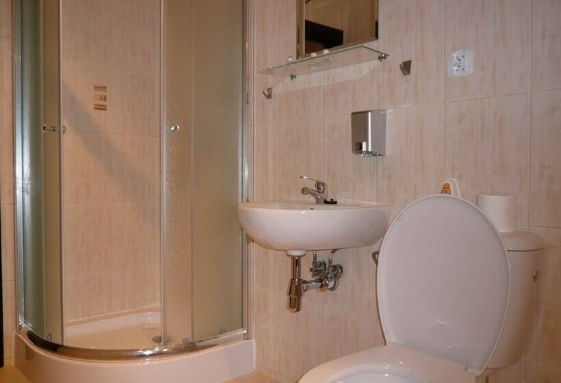 ペンション Villa Pati