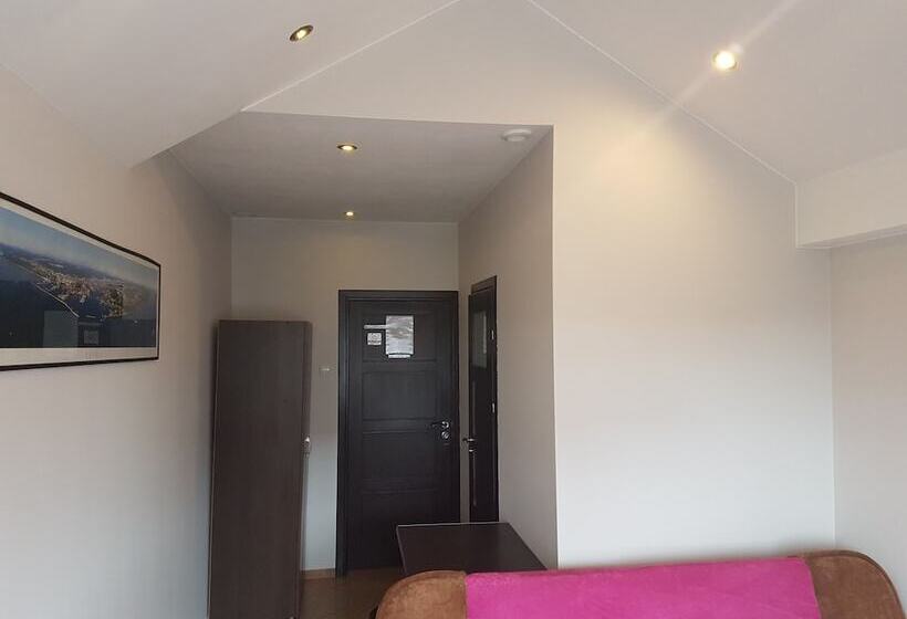 ペンション Villa Pati