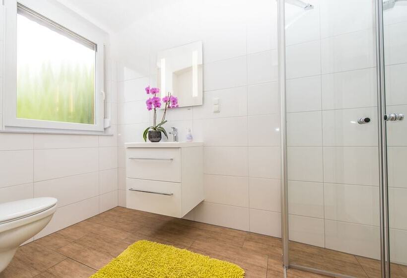 ペンション Zimmer Ferienwohnung Yassi