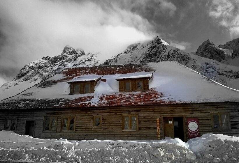 Portezuelo Del Viento   Mountain Hostel