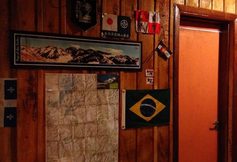 Portezuelo Del Viento   Mountain Hostel