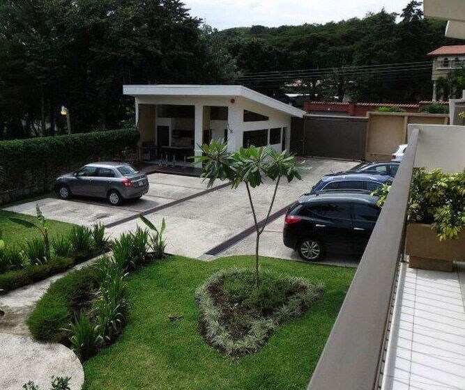 Residencias Villas Torres Del Campo