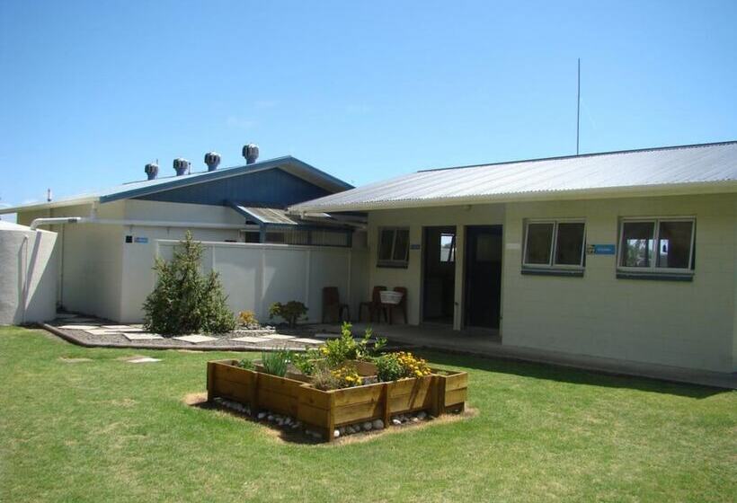 אתר נופש Port Waikato Holiday Park