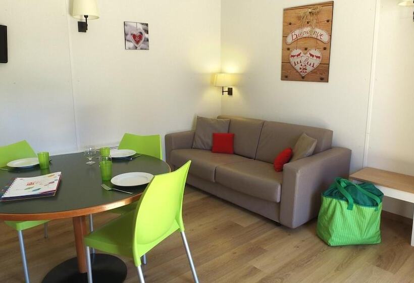 리조트 Vvf Les Ecrins Champsaur, Saint Bonnet En Champsaur