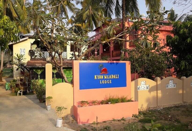 Seasons Hotels And Resort  Ngapali