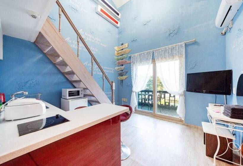 Taean Baja California Pension