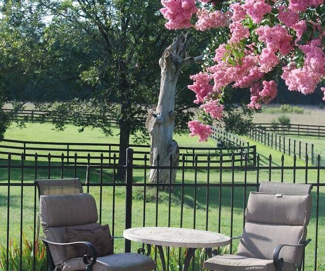 The Colonels B&b And Inn