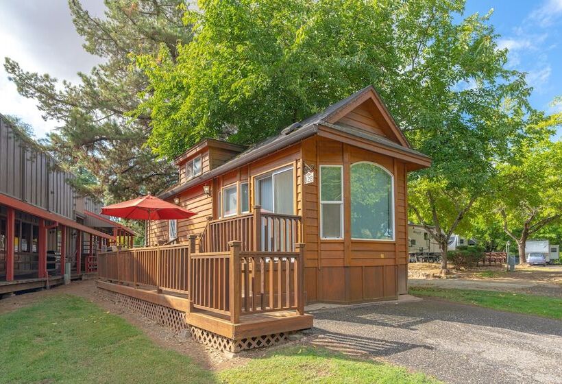 49 Er Village Rv Resort