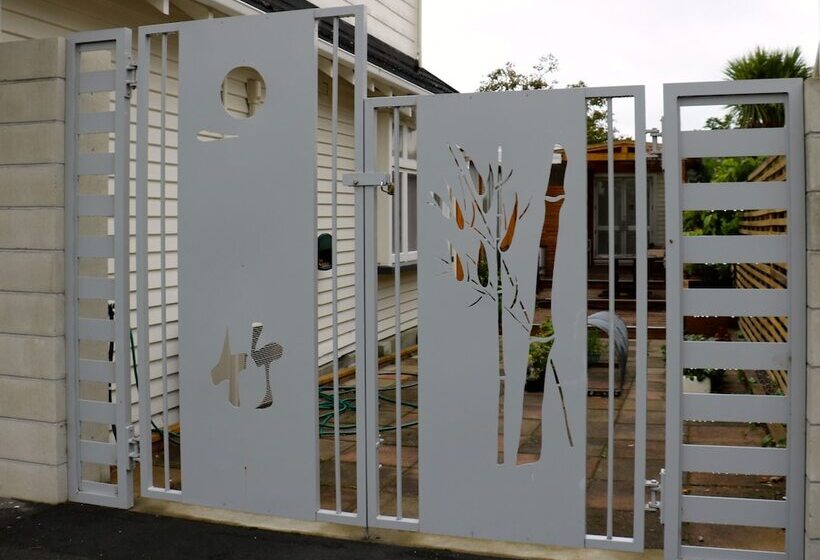 הוסטל Oxford Queenette Backpackers