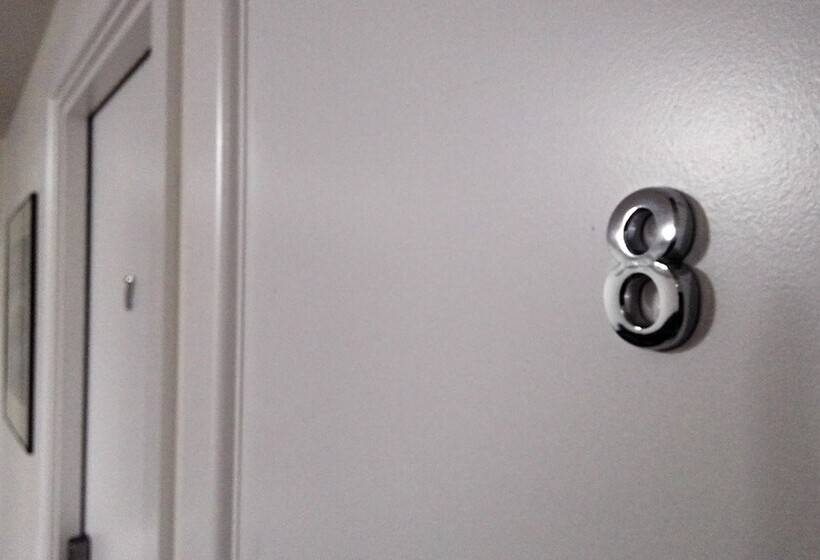 הוסטל Oxford Queenette Backpackers