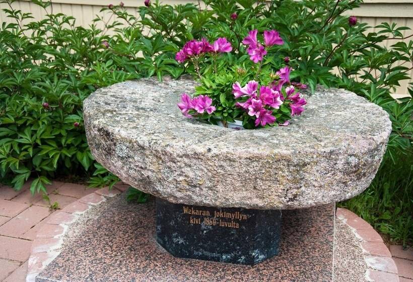 Anttilan Tila   Kartano Hostel