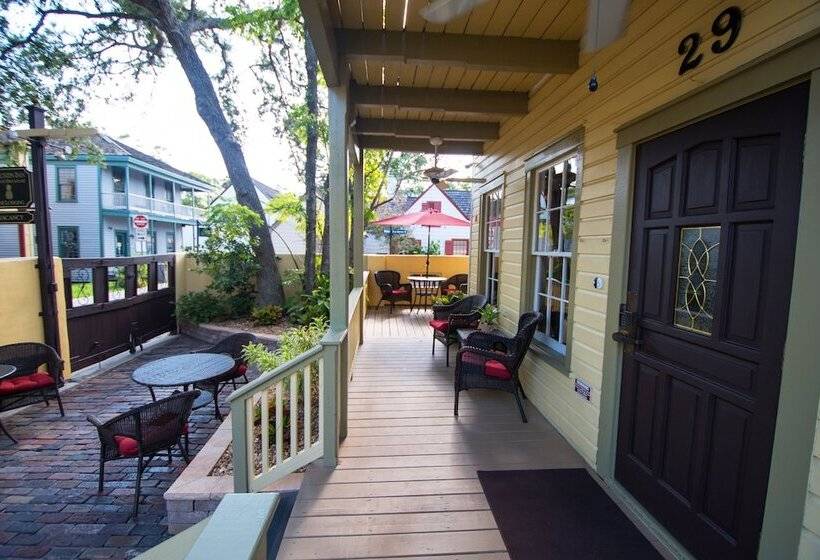 مبيت وإفطار Agustin Inn