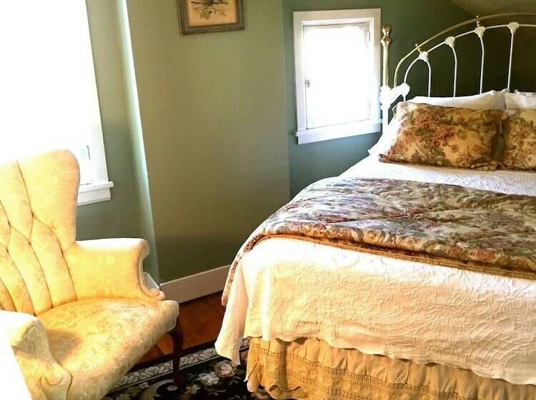 住宿加早餐 Annie Wiggins Guest House